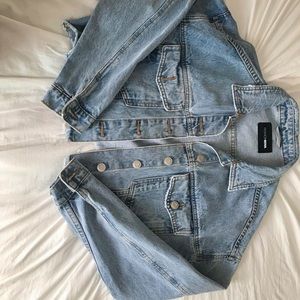 Cropped Denim Jacket ✨